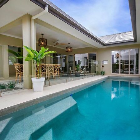 Escapades @ Palm Cove Villa Екстериор снимка